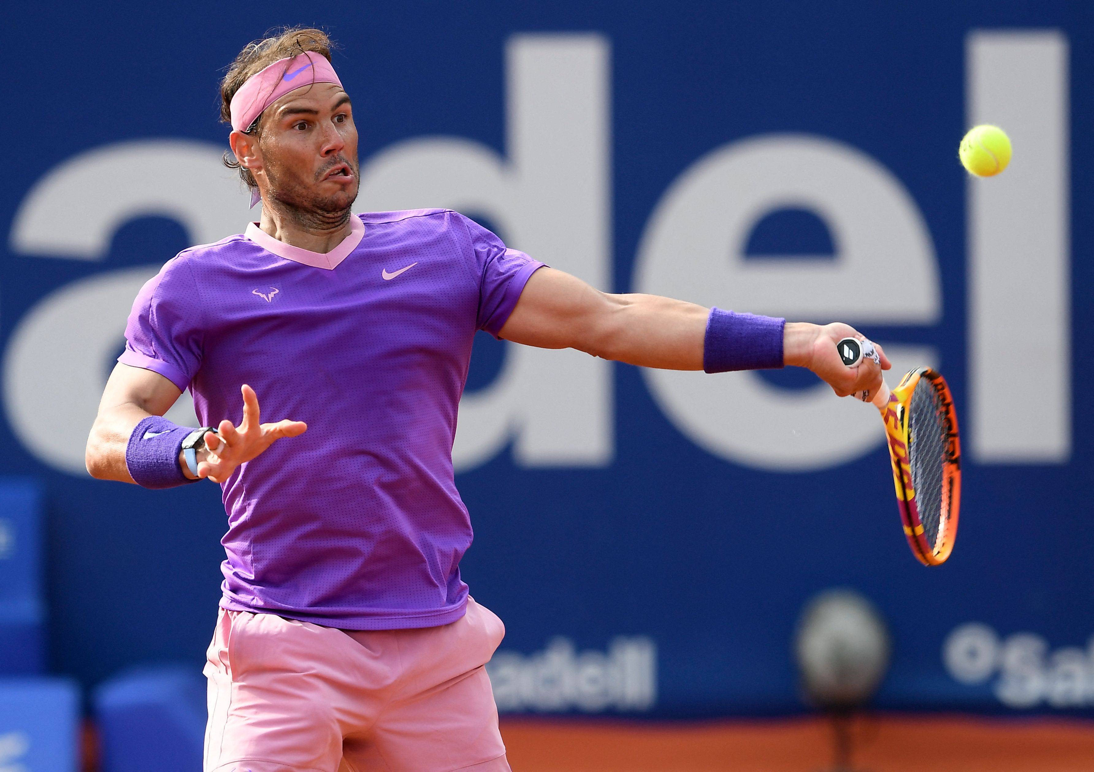 爱游戏-纳达尔意外战胜巴黎圣日耳曼，重返赛场引爆全场！