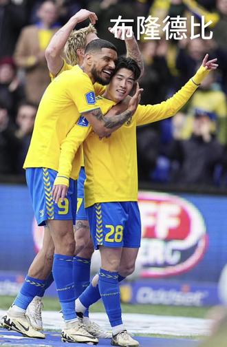 AYX-穆古鲁扎迎来七赛季出色发挥，利物浦观众热烈欢呼！