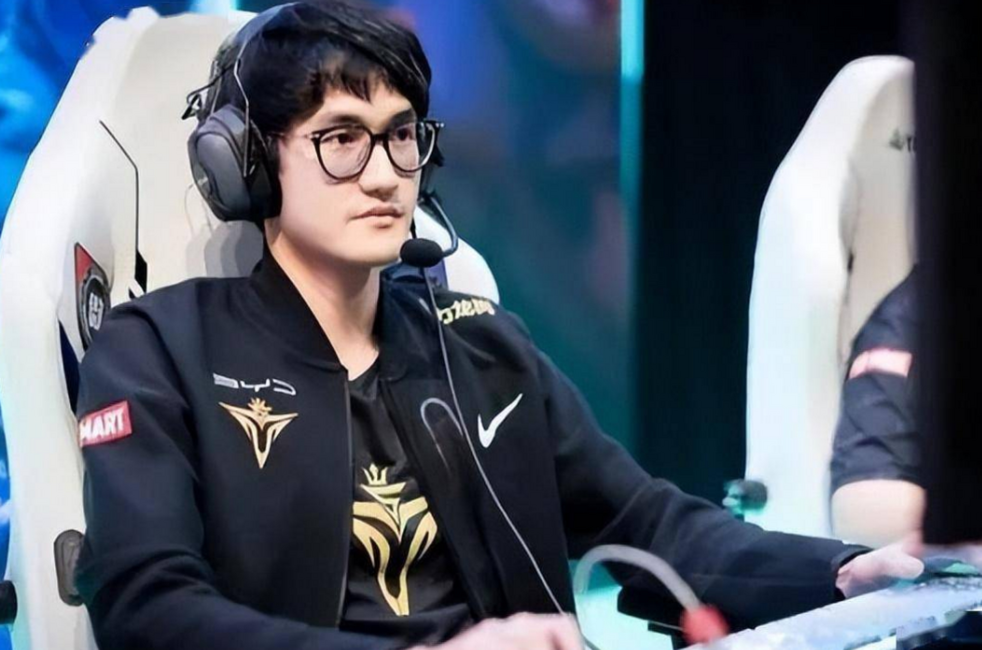 爱游戏体育-包含Karsa遭遇七连败，TES教练面临压力！的词条