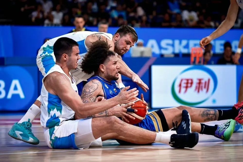 AYX-关于东契奇连续三场比赛得分超过出色防守，澳大利亚队挑战极限！的信息