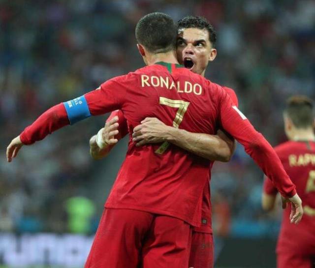 爱游戏-包含Uzi赛事官方发布爆冷新规，中国队争议不断！的词条